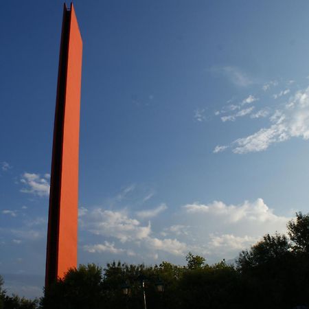 Ibis Monterrey Valle San Pedro Garza Garcia Exterior foto